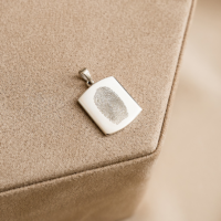 Dije con Huella Rectangular de Plata - Imagen 2